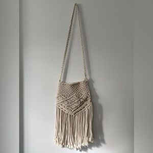 Elegant Cream Macrame Crossbody Bag